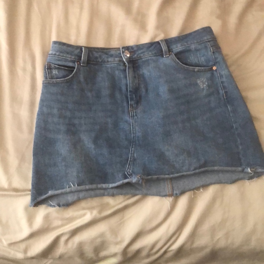 Wild fable mini skirt size 12